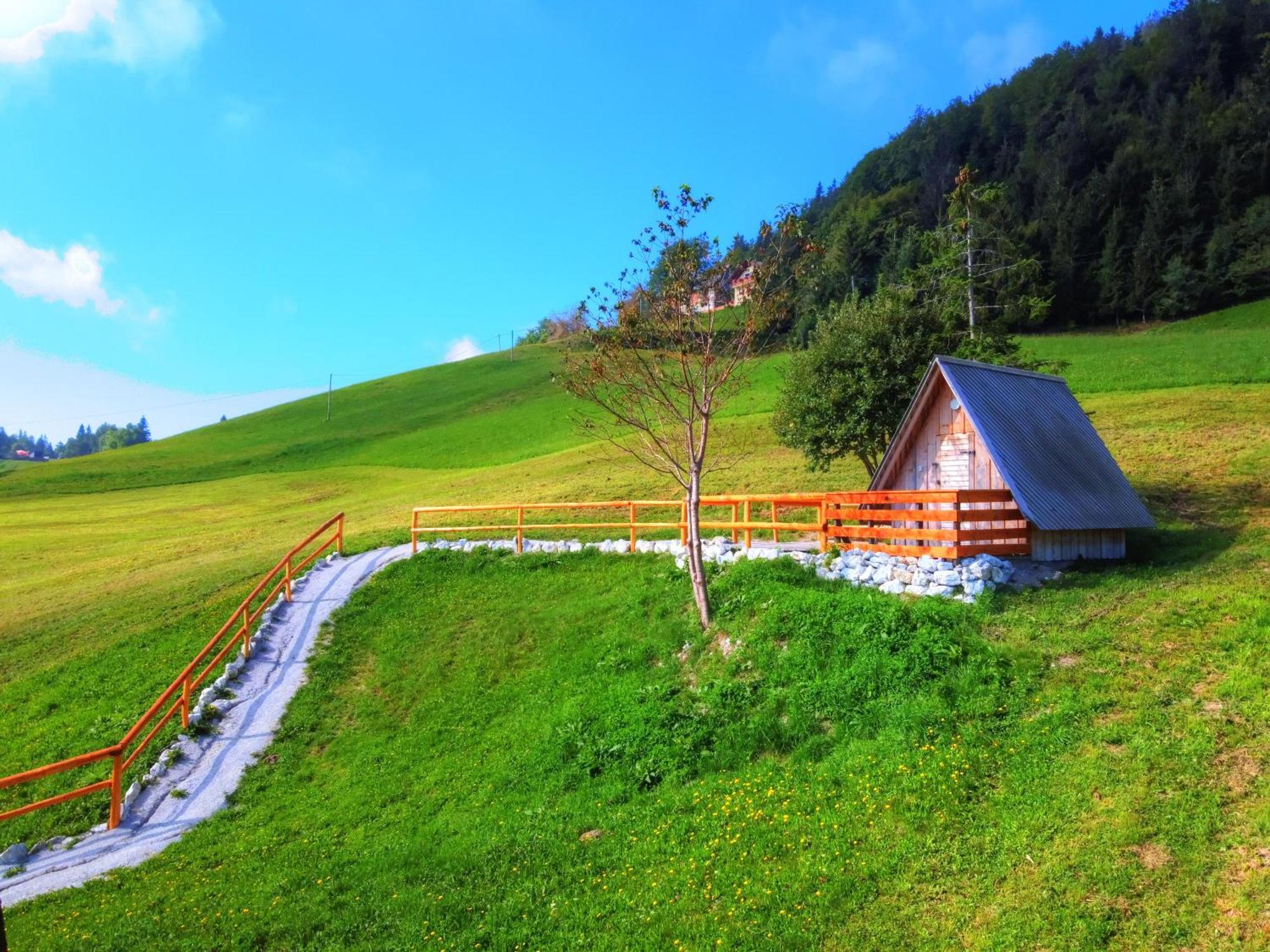 Отель Glamping Vrhovc Железники Экстерьер фото